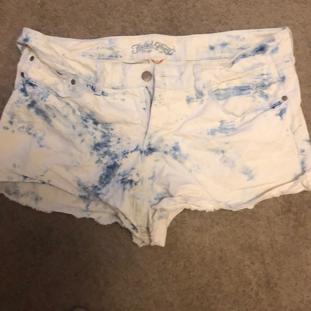 Cloud tie dye shorts